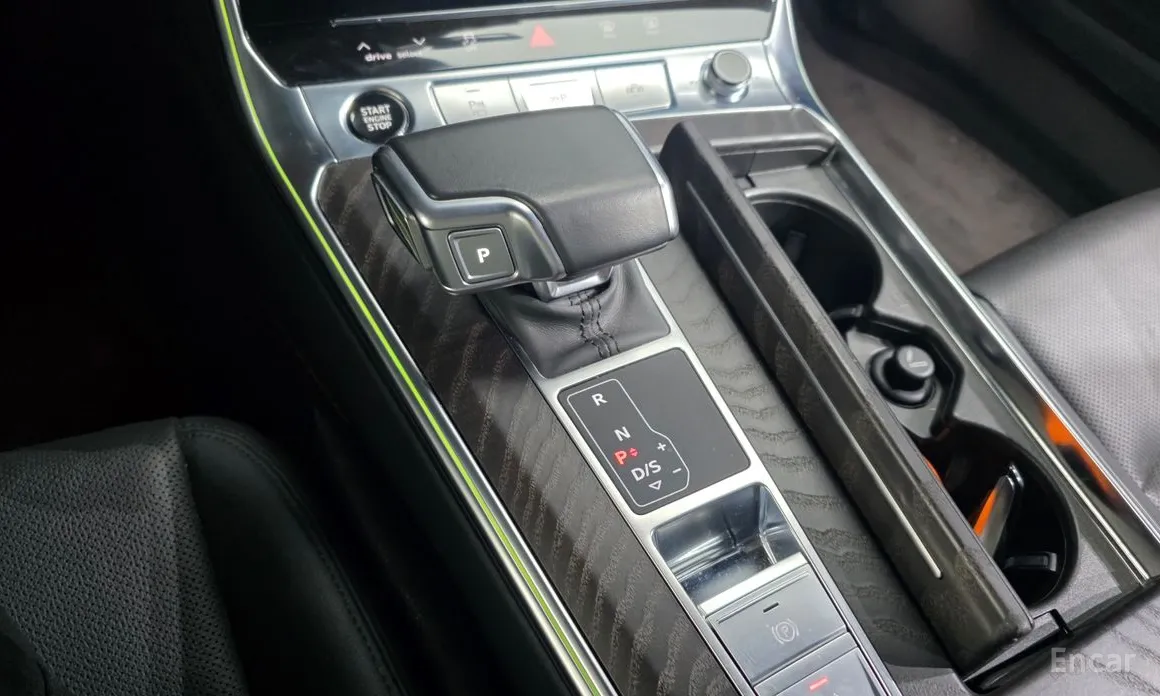 Фото 9 - Audi A6