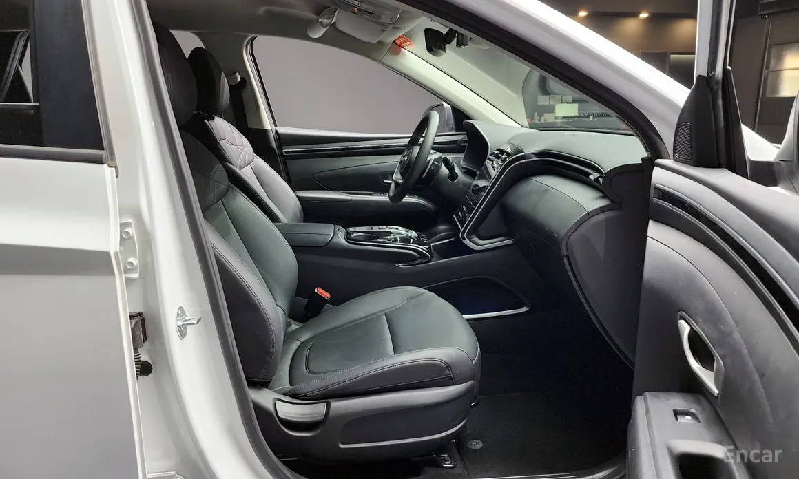 Фото 10 - Hyundai Tucson