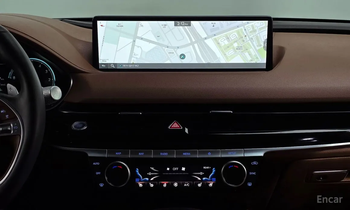 Фото 14 - Genesis G80