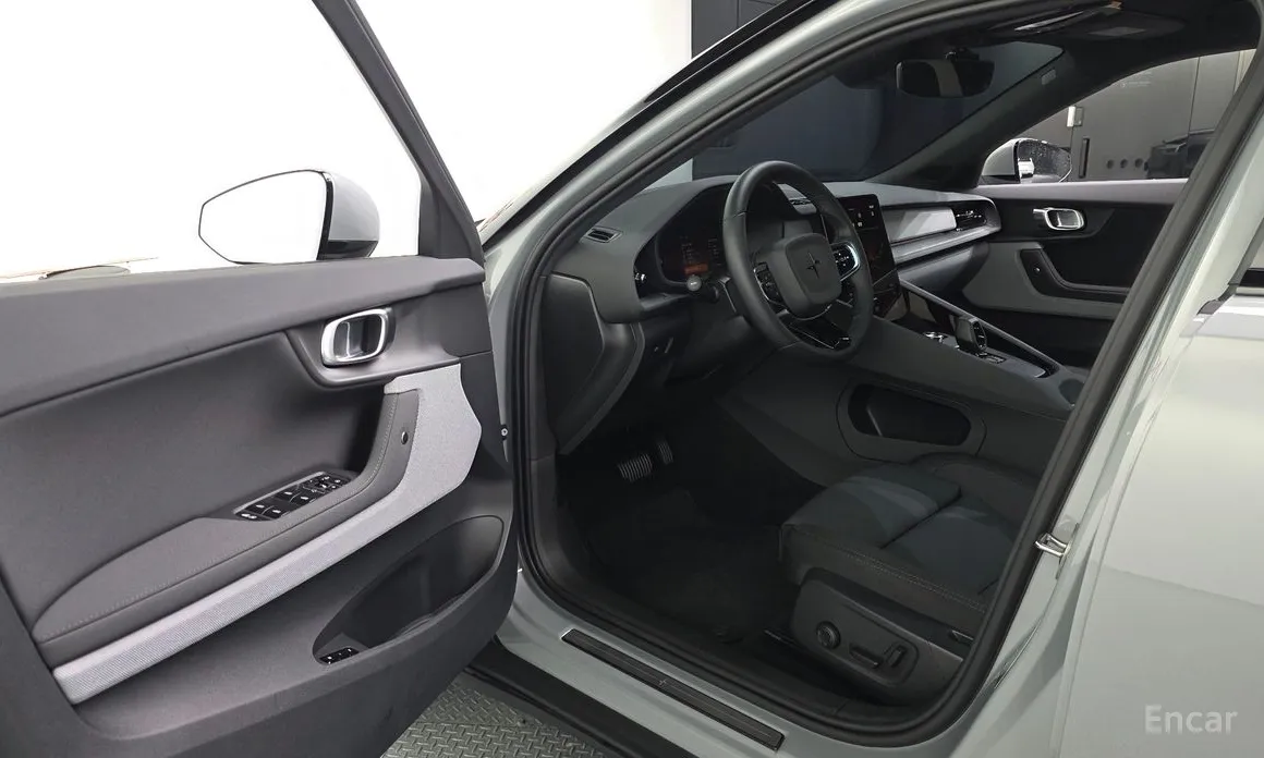 Фото 10 - Polestar 2