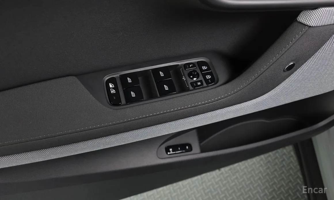 Фото 17 - Polestar 2