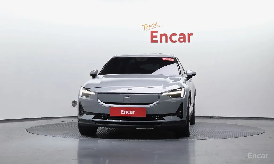 Фото 3 - Polestar 2