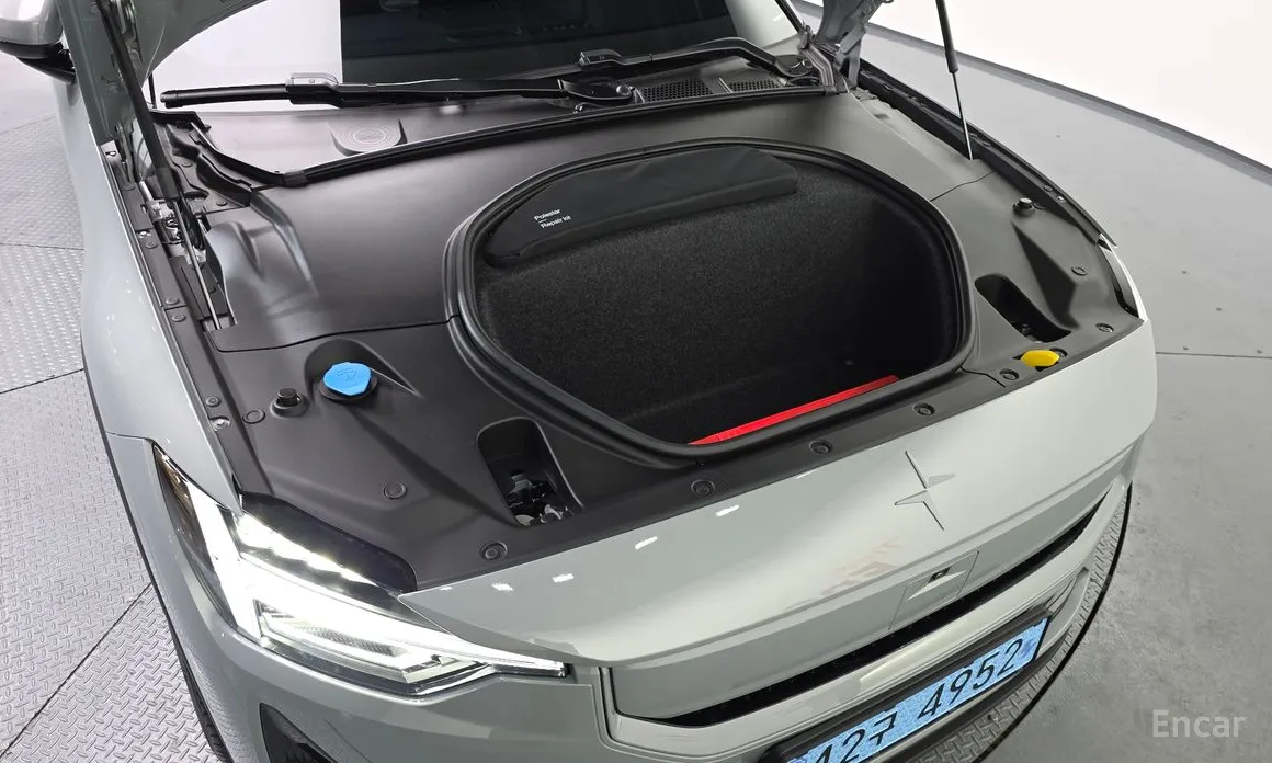 Фото 6 - Polestar 2