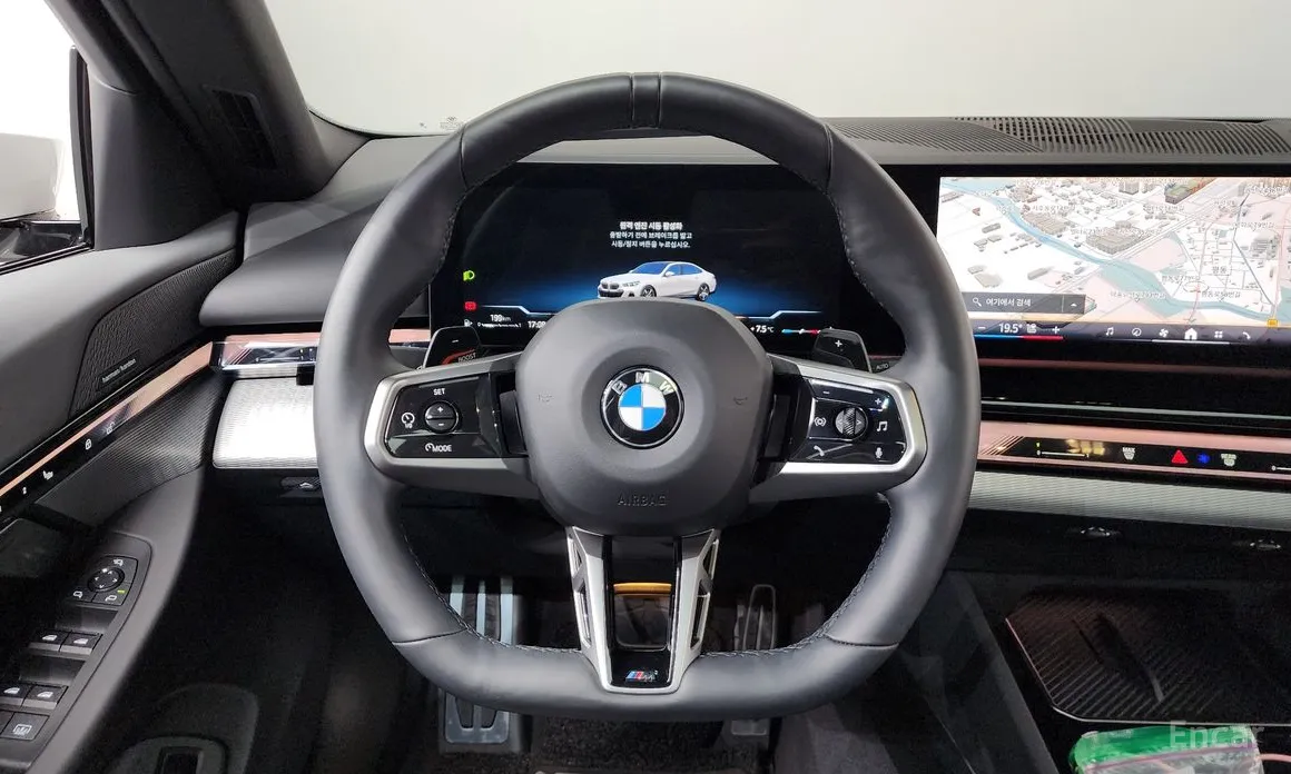 Photo 13 - BMW 5 Series