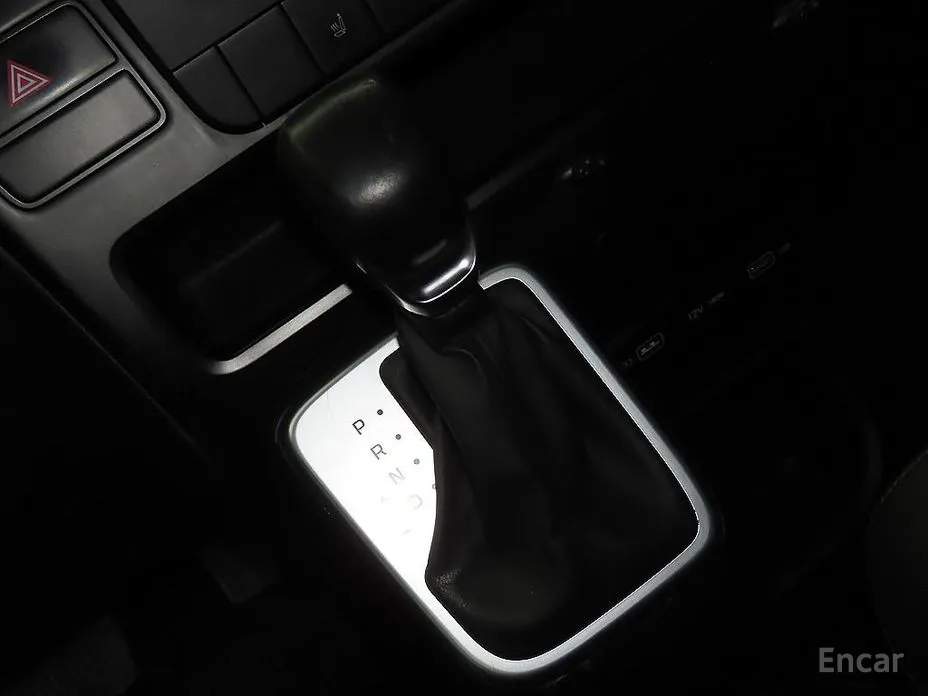 Фото 12 - Hyundai Staria