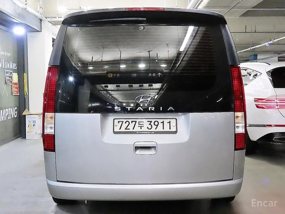 Фото 5 - Hyundai Staria