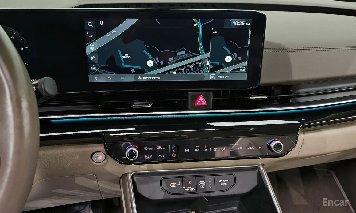 Фото 14 - Kia Carnival