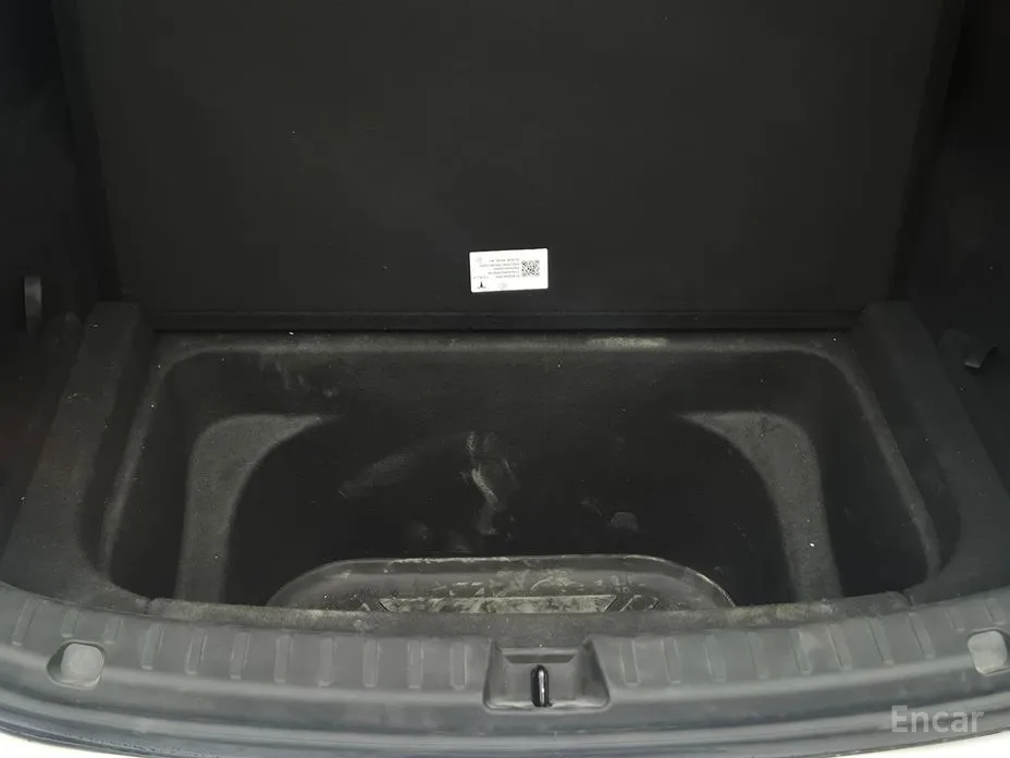 Фото 13 - Tesla Model Y