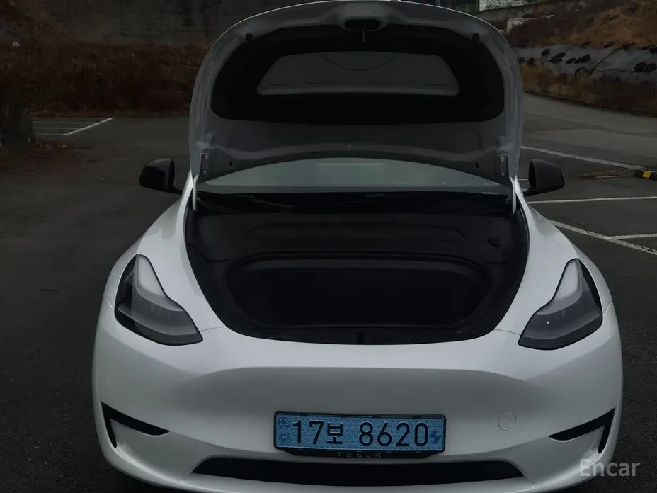 Фото 6 - Tesla Model Y