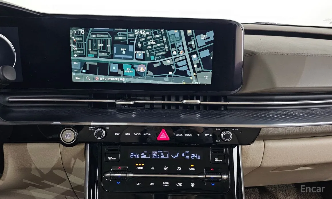 Фото 14 - Kia Carnival