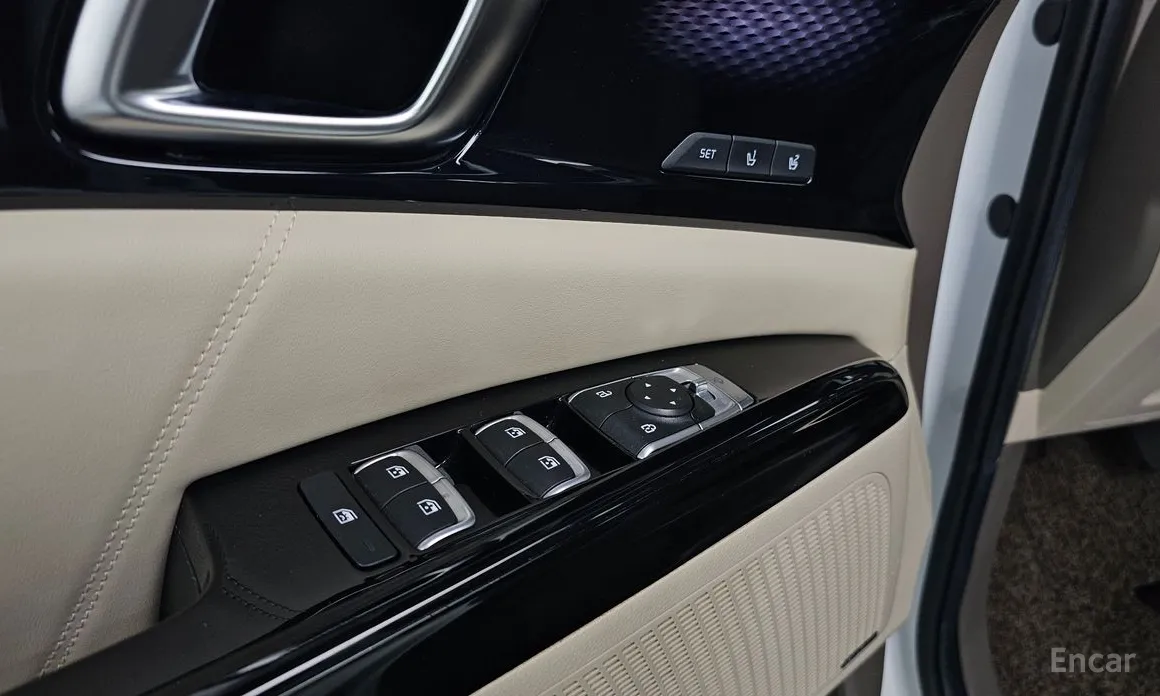 Фото 16 - Kia Carnival