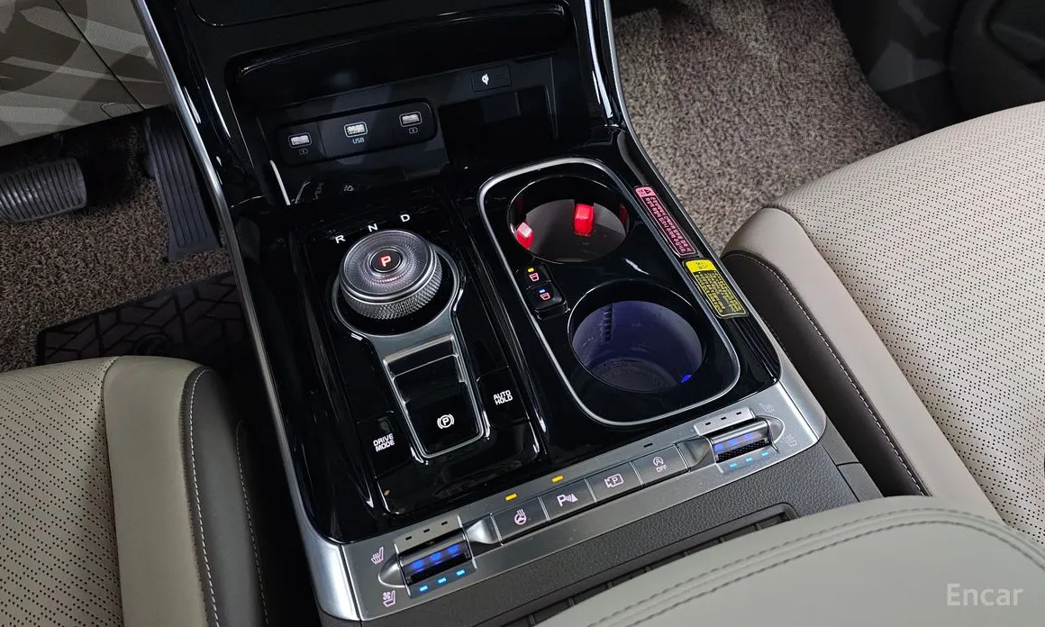 Фото 9 - Kia Carnival