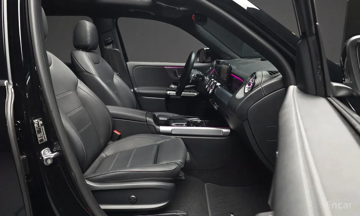 Фото 11 - Mercedes-Benz EQB