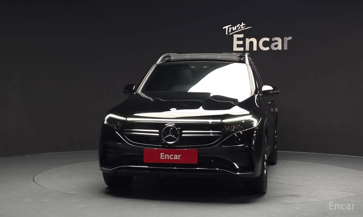 Фото 3 - Mercedes-Benz EQB