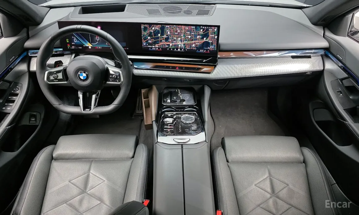 BMW 5 Series 2023 530i xDrive M Sport