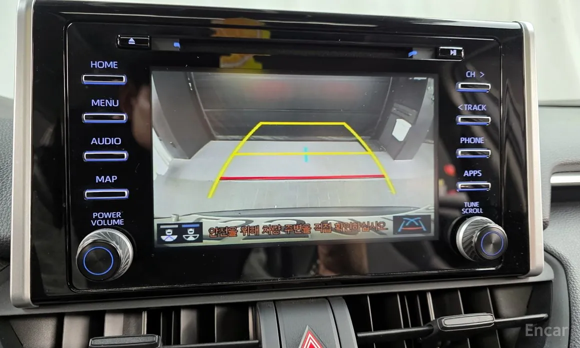 Фото 15 - Toyota RAV4