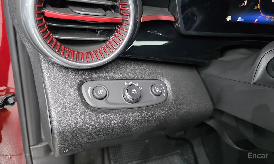 Фото 13 - Chevrolet Trax