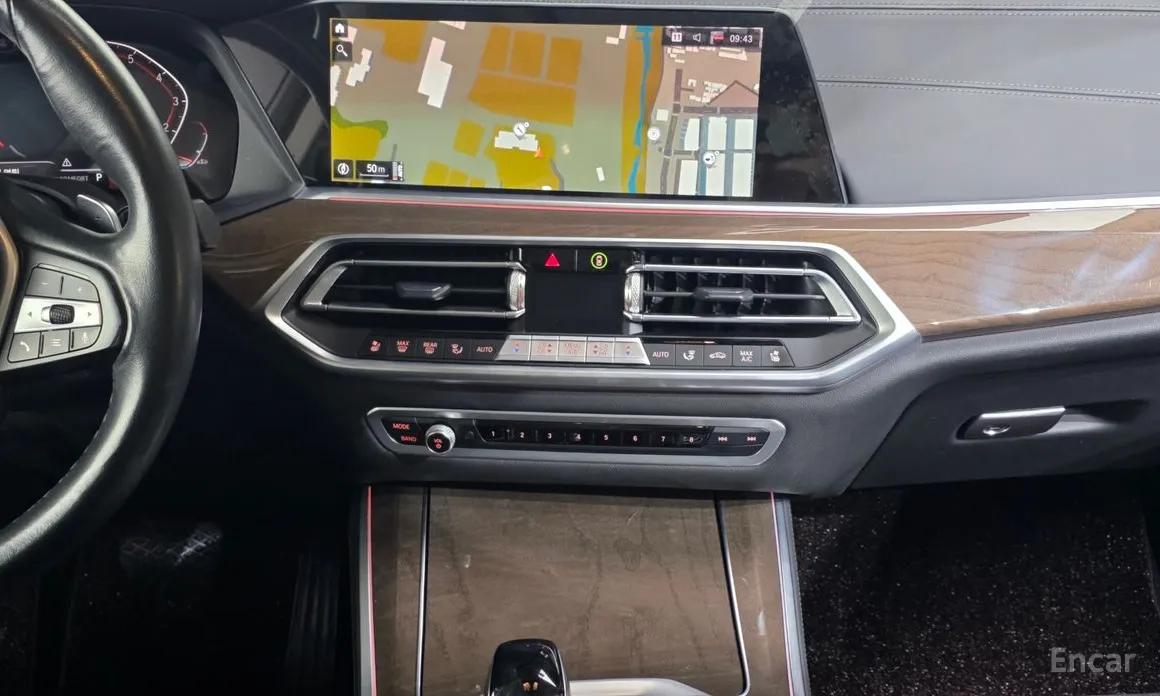 Фото 14 - BMW X5