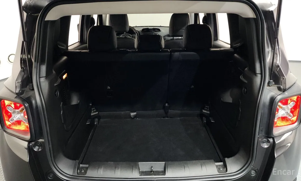 Фото 20 - Jeep Renegade