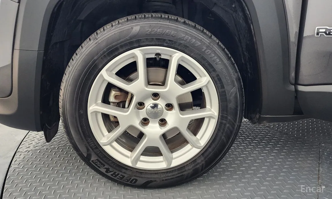 Фото 5 - Jeep Renegade