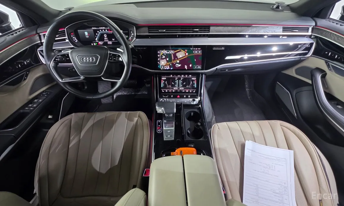 Фото 7 - Audi A8