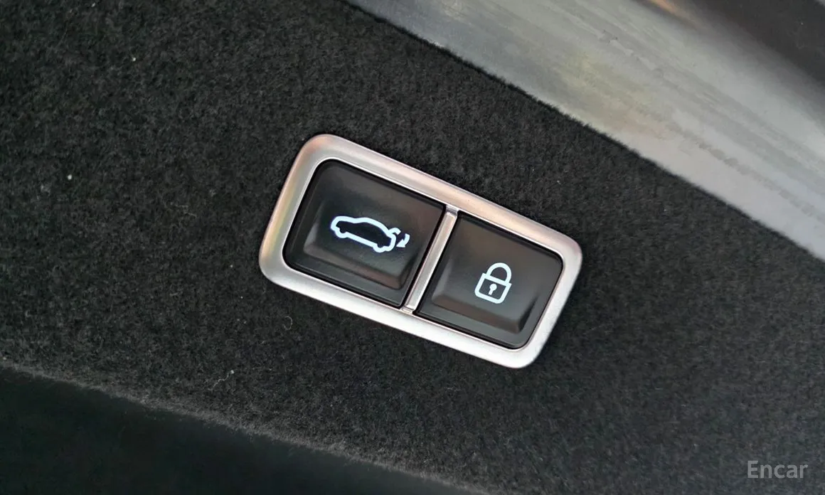 Фото 18 - Genesis G90