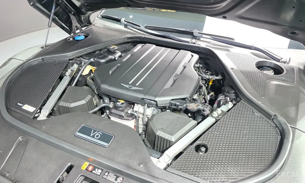 Фото 20 - Genesis G90