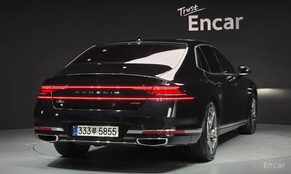 Фото 3 - Genesis G90