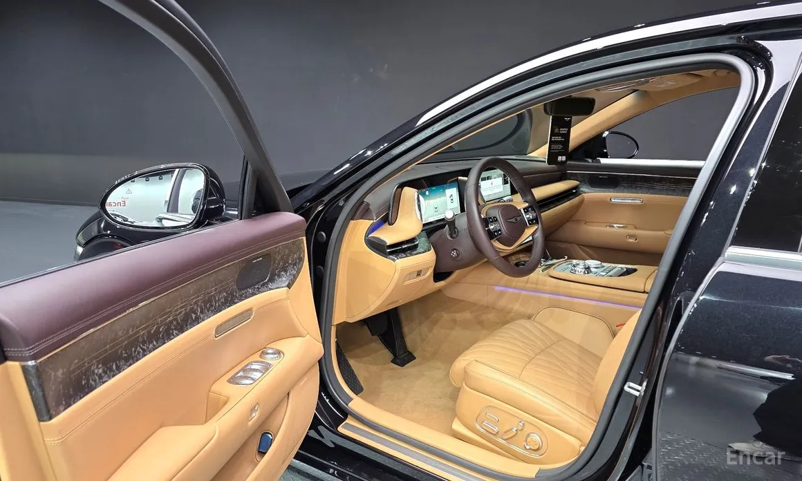 Фото 9 - Genesis G90