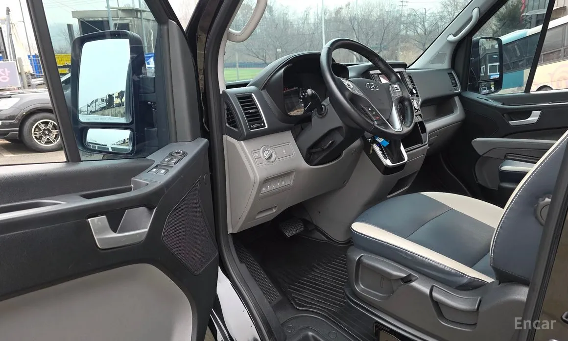 Фото 10 - Hyundai Solati