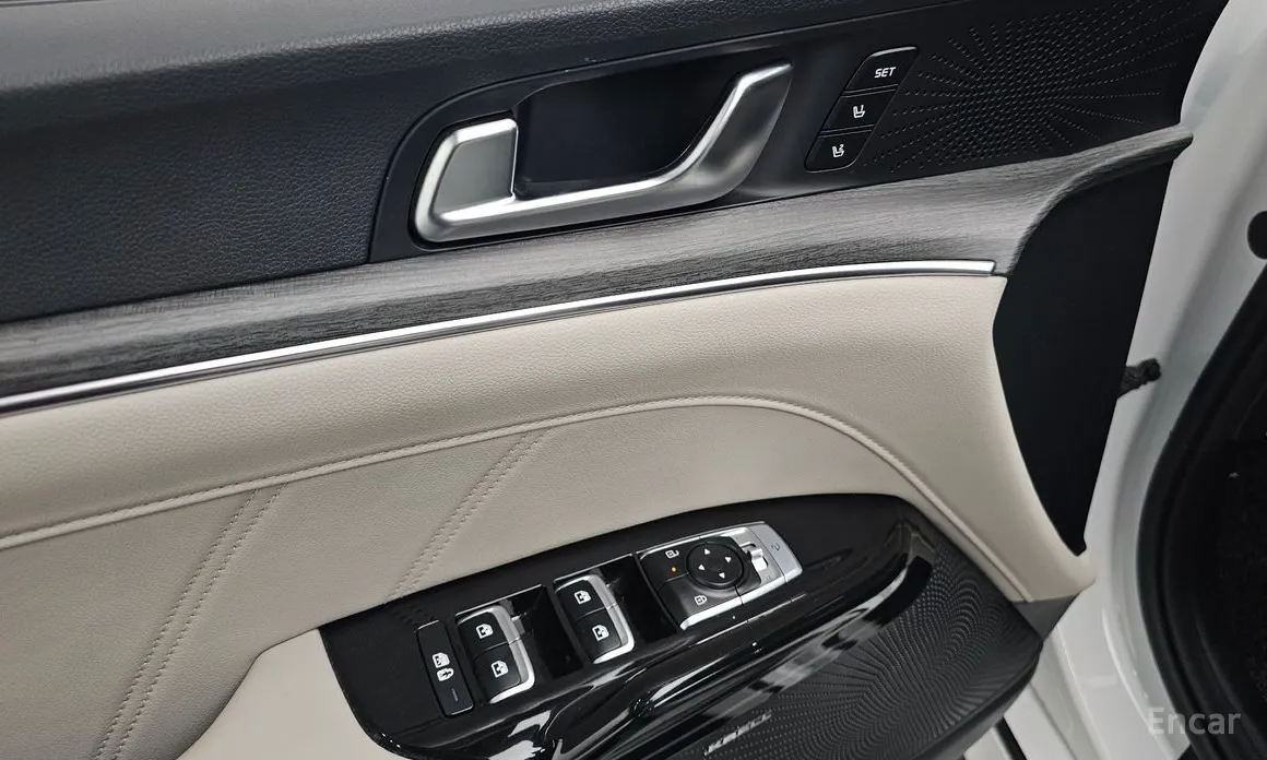 Фото 17 - Kia K5