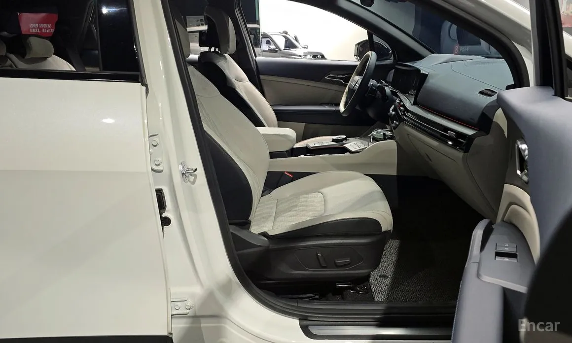 Фото 11 - Kia Sportage