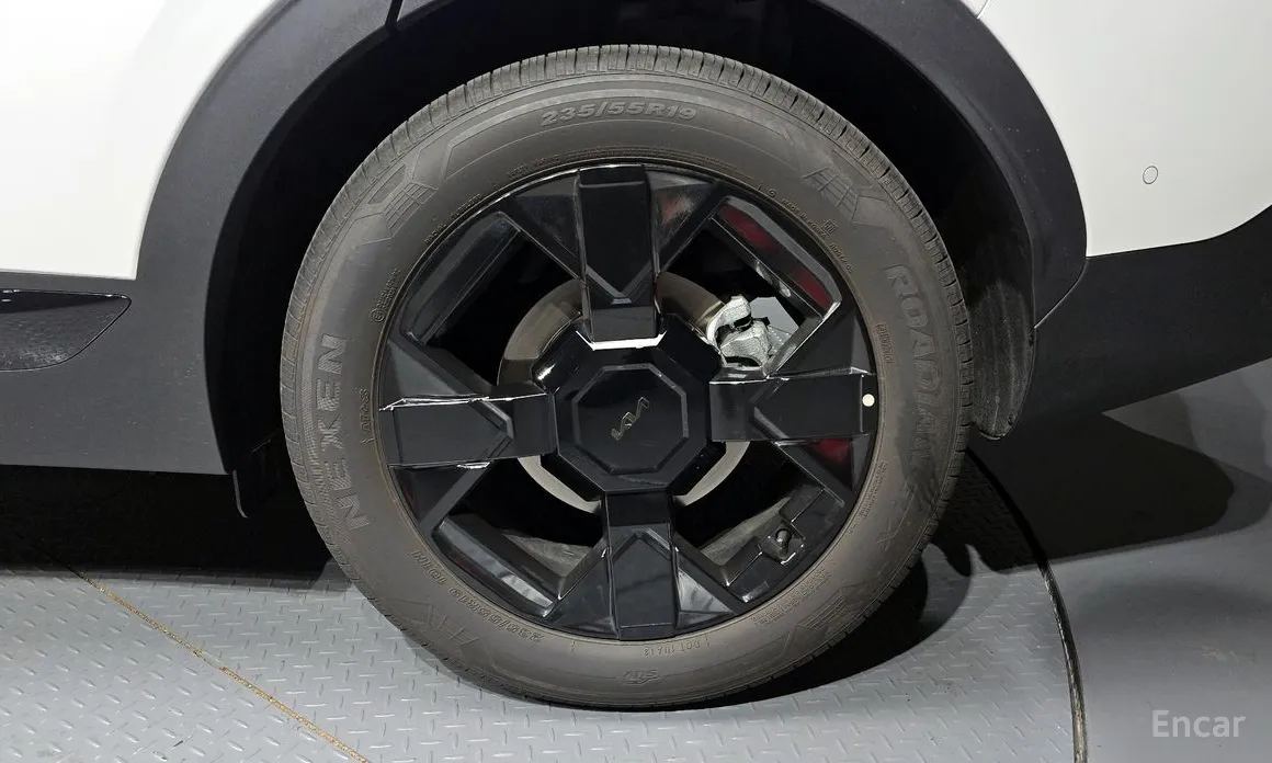 Фото 5 - Kia Sportage