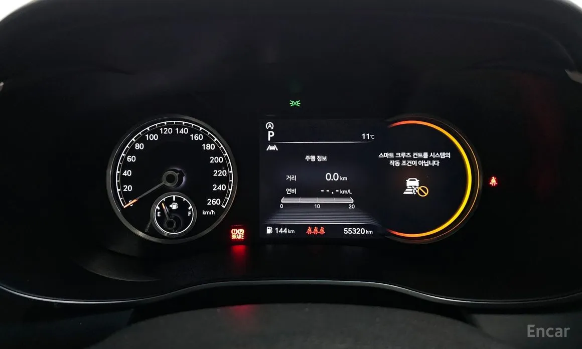 Фото 8 - Genesis G70