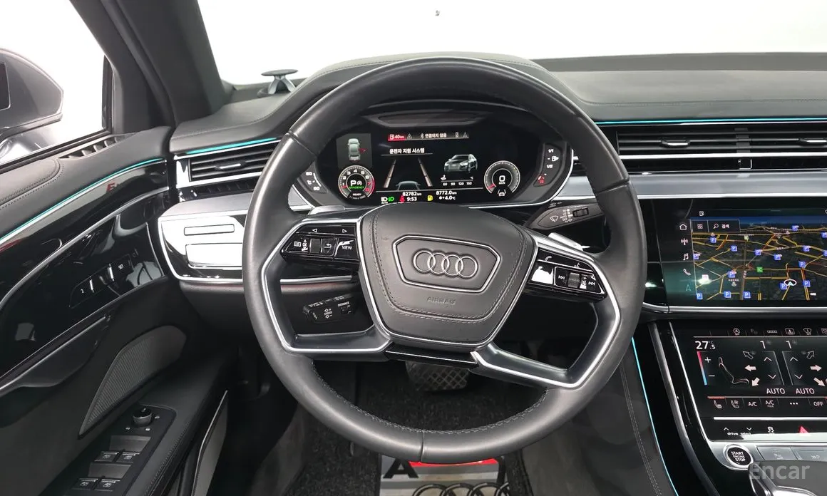 Фото 13 - Audi A8