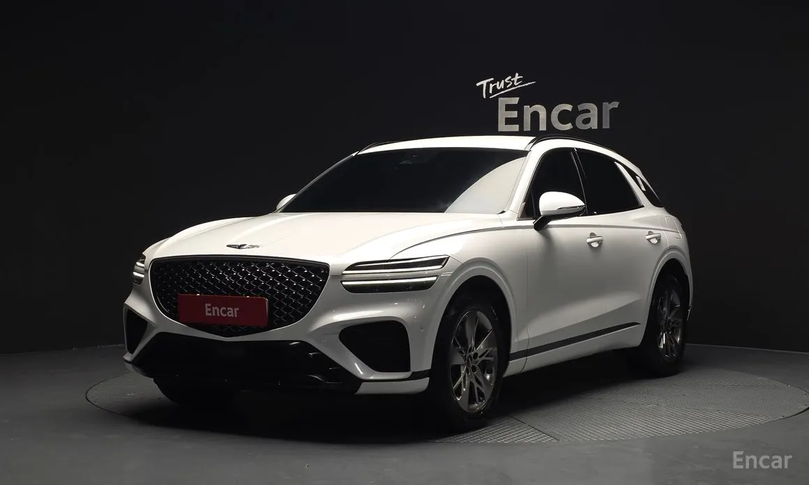 Фото 1 - Genesis GV70