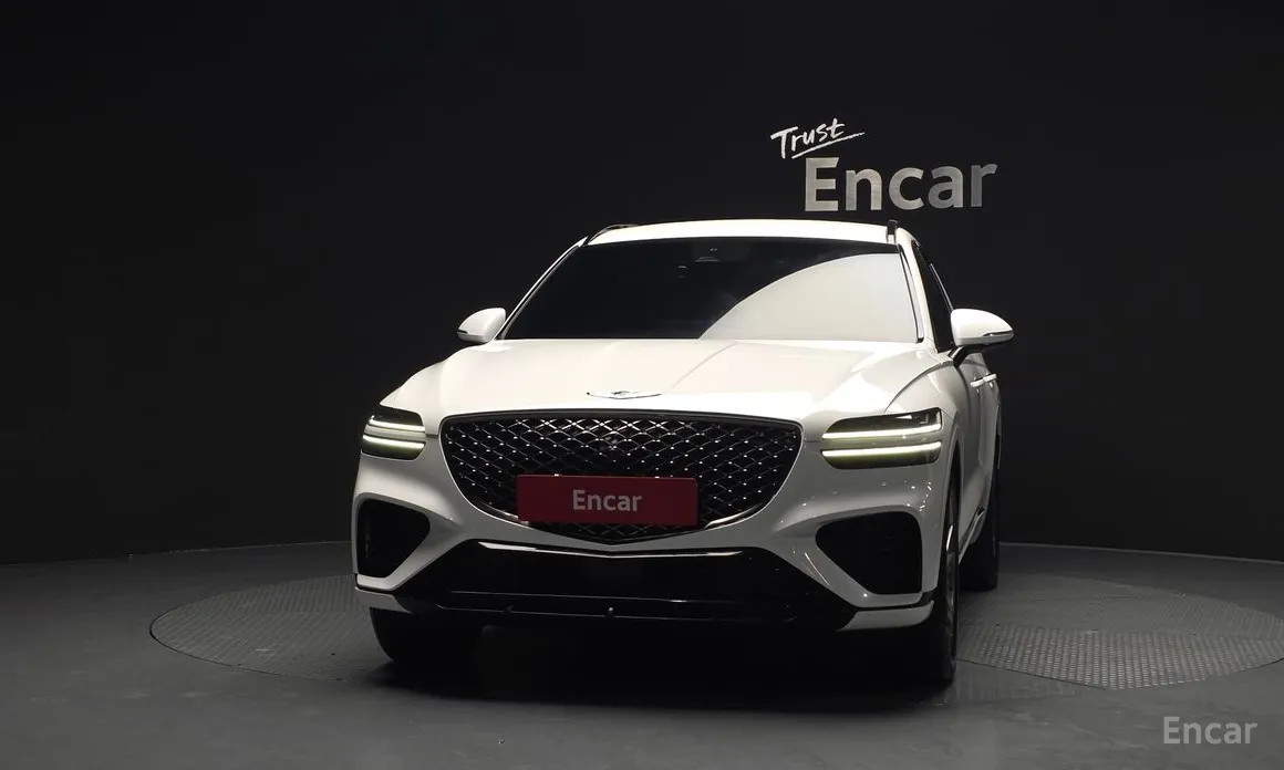 Фото 3 - Genesis GV70