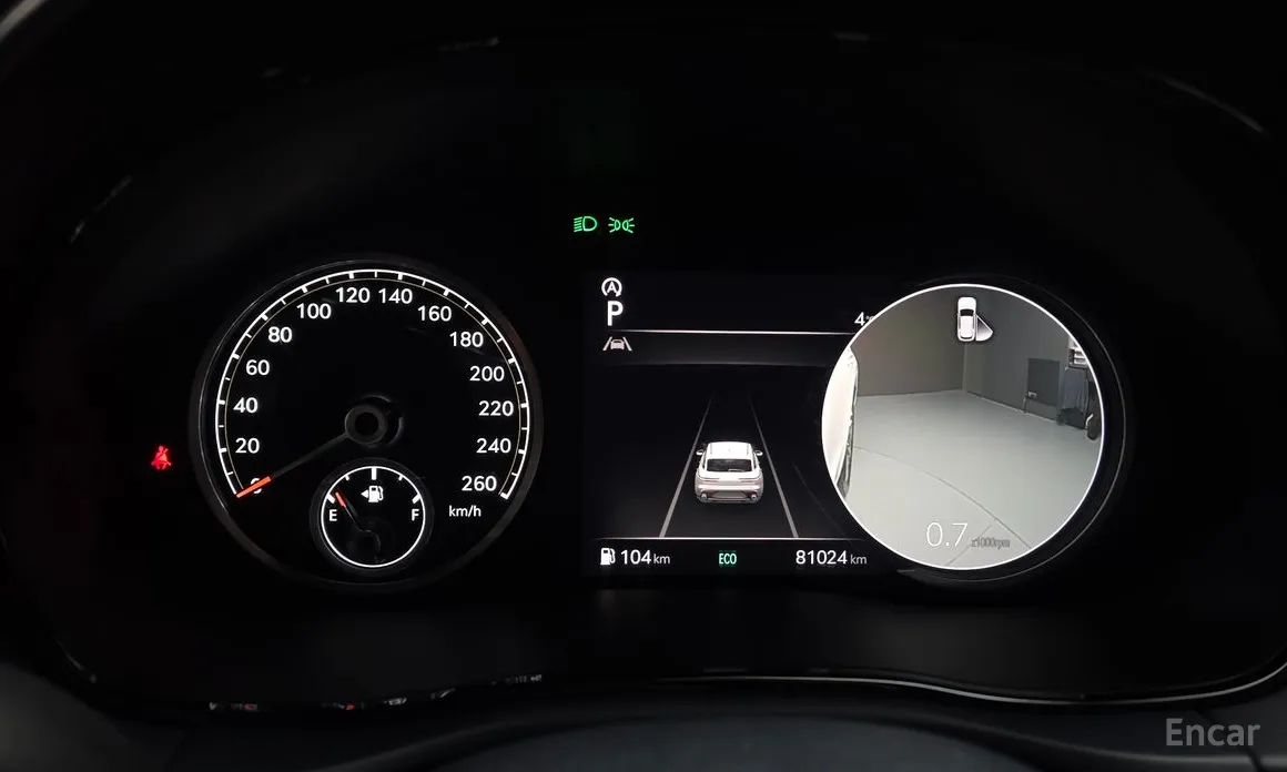 Фото 8 - Genesis GV70