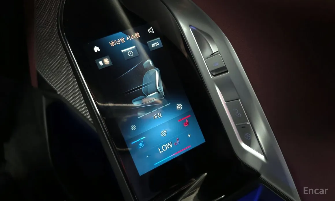 Фото 19 - BMW 7 Series