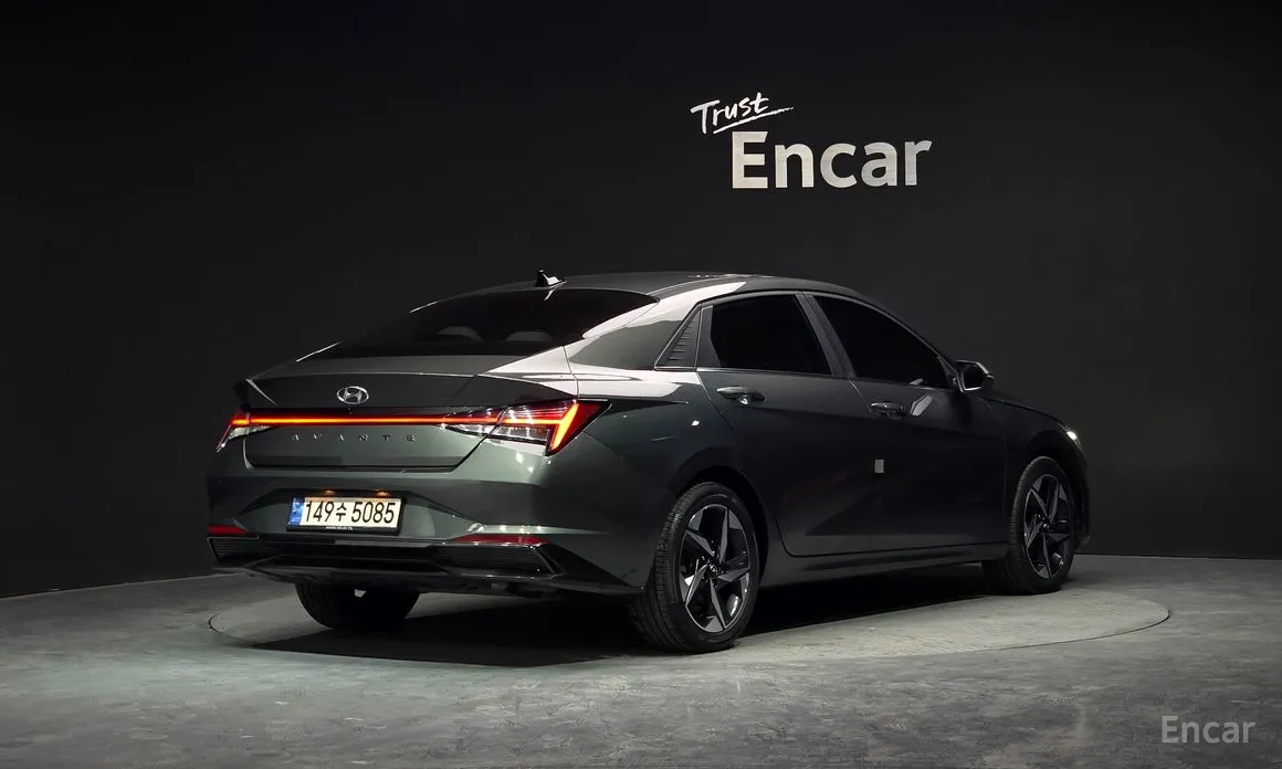 Фото 2 - Hyundai Avante