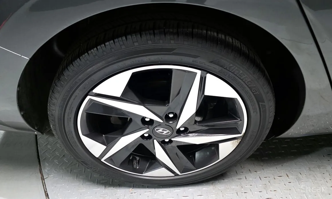 Фото 5 - Hyundai Avante