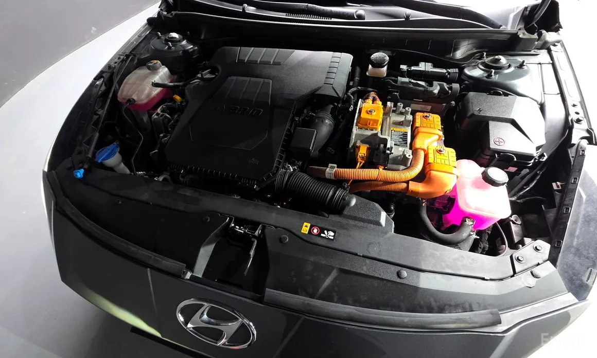 Фото 6 - Hyundai Avante