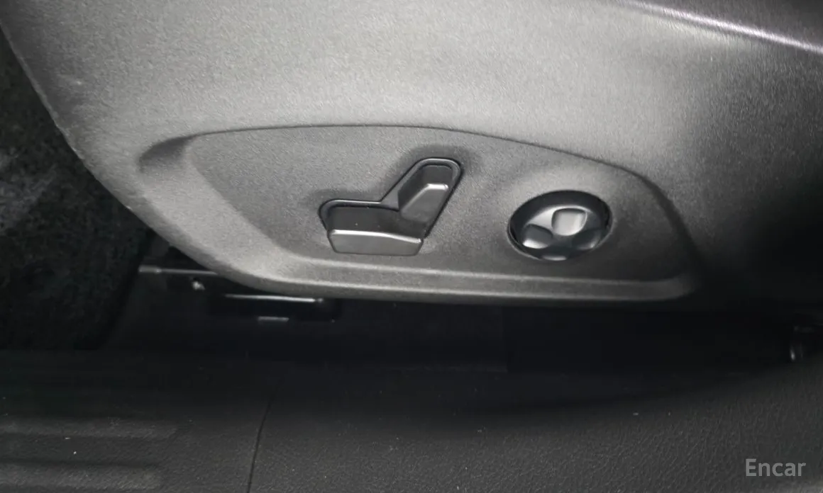 Фото 19 - Jeep Renegade