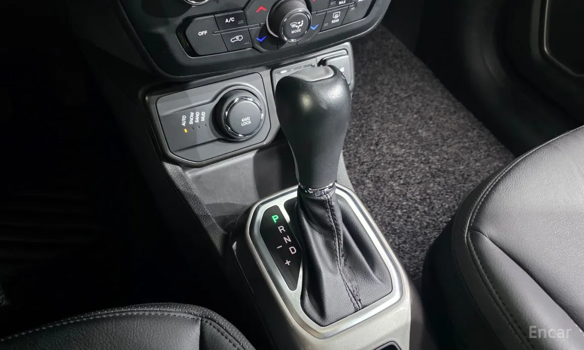 Фото 9 - Jeep Renegade