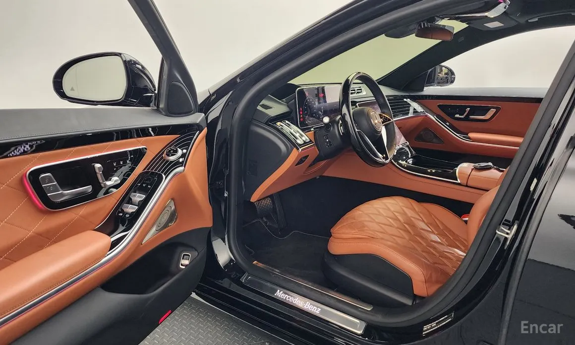 Фото 10 - Mercedes-Benz S-Class