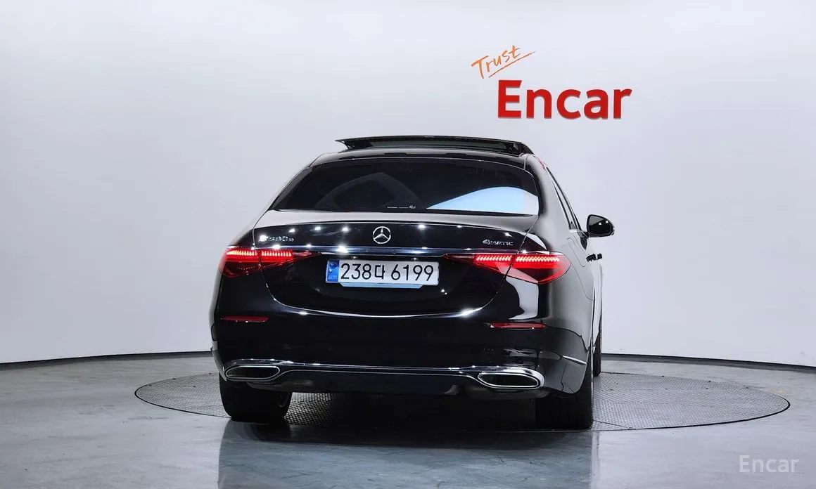 Фото 4 - Mercedes-Benz S-Class