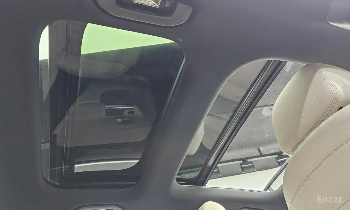 Фото 19 - Mercedes-Benz GLA-Class