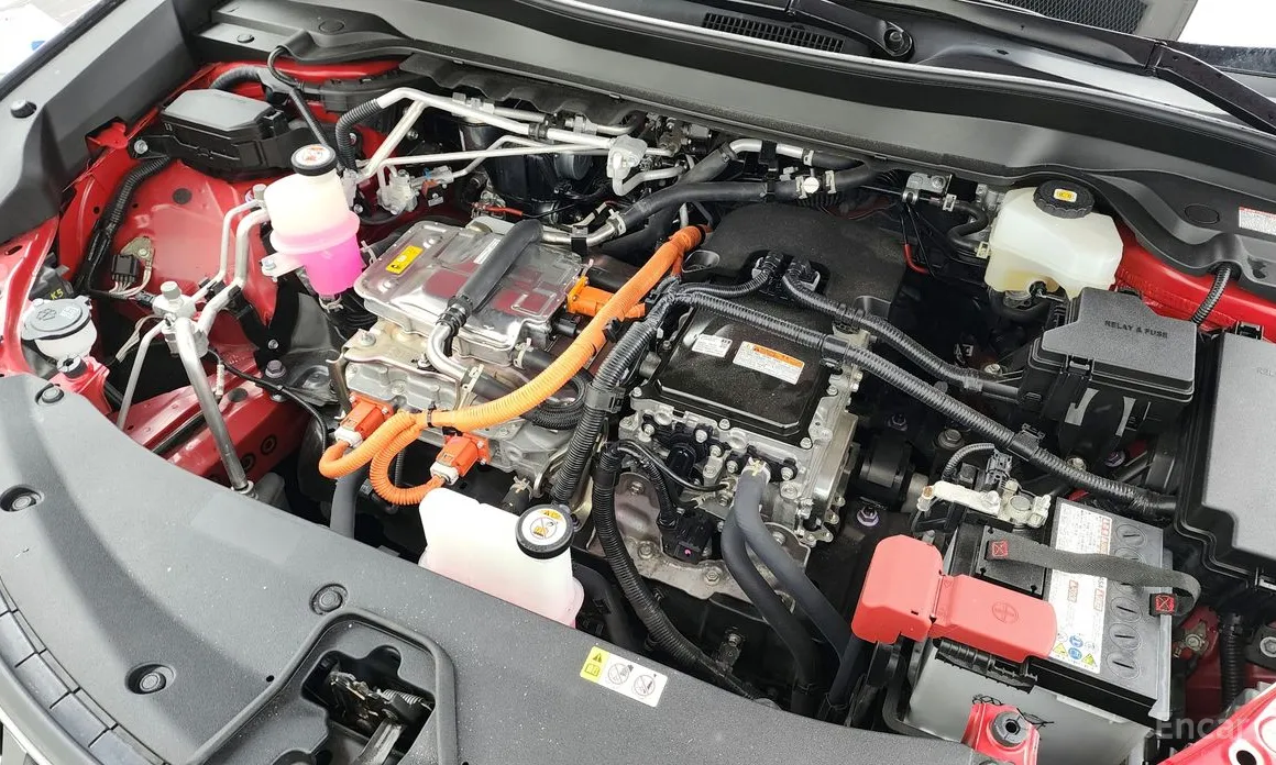 Фото 6 - Lexus UX