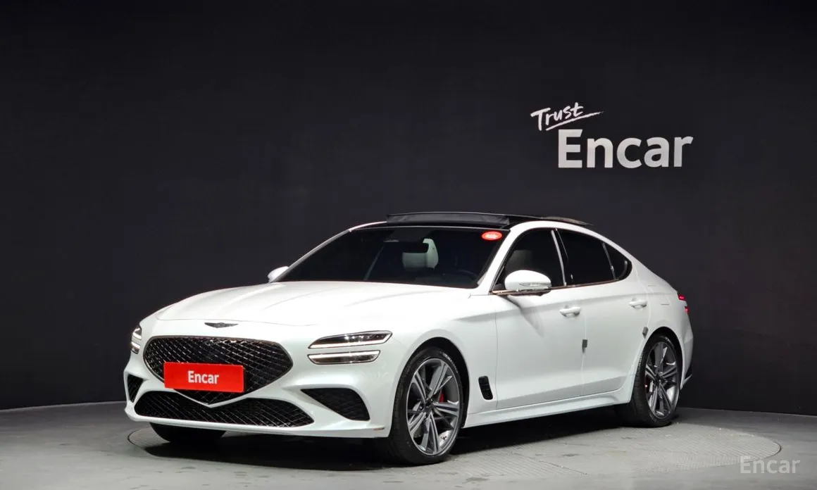 Фото 1 - Genesis G70