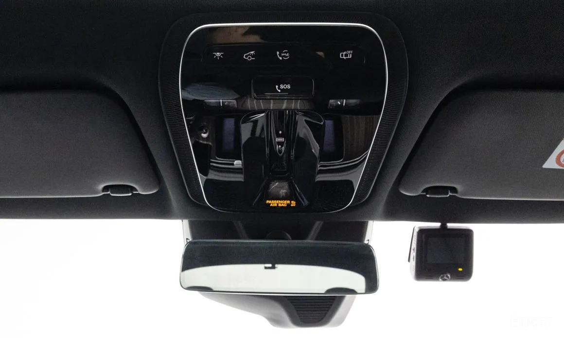 Фото 17 - Mercedes-Benz E-Class